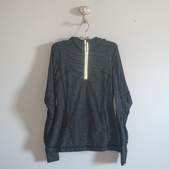 Size 8 Lululemon 1/2 Zip Jacket